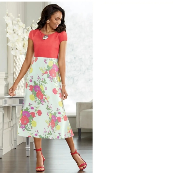 Dress - Picture 3 of 9